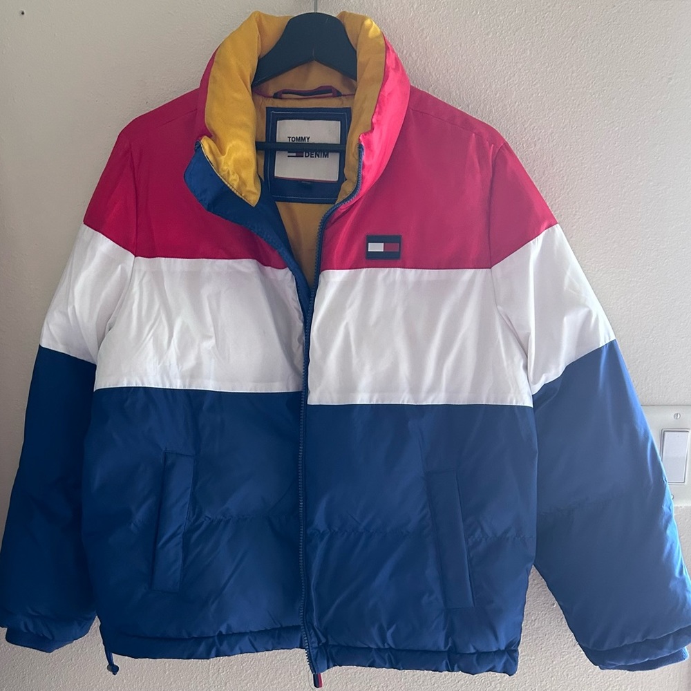 EUC Tommy Hilfiger men’s medium